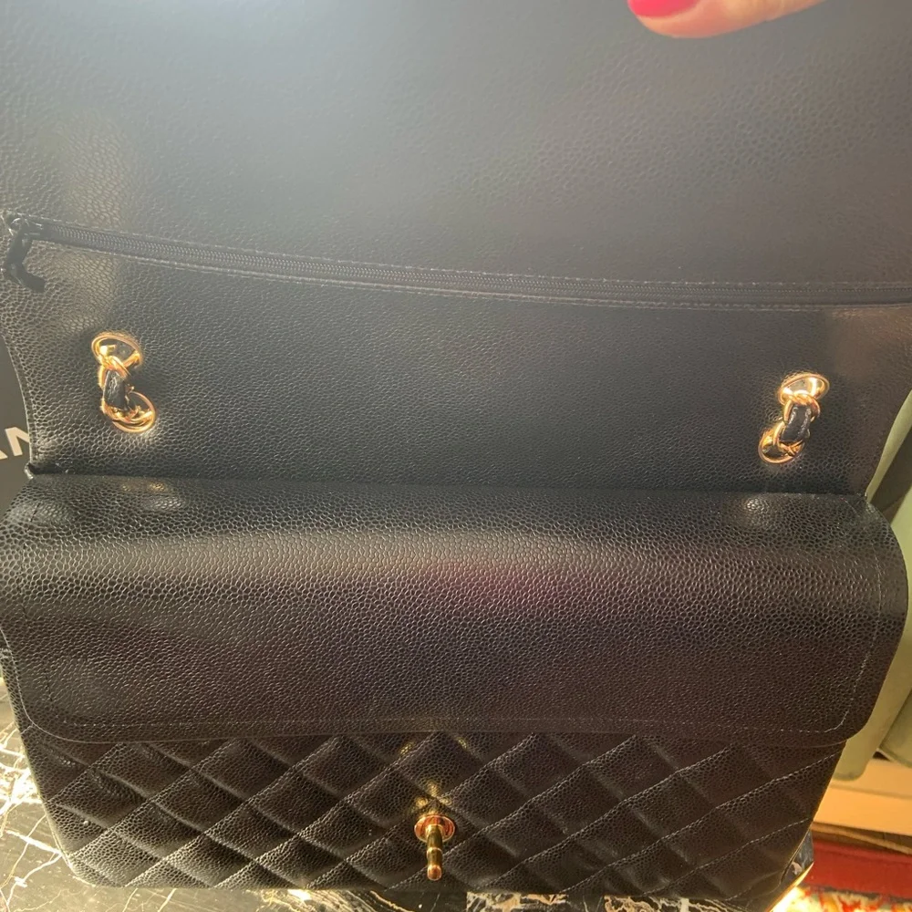 Classic Caviar black Chanel jumbo double flap‎ bag